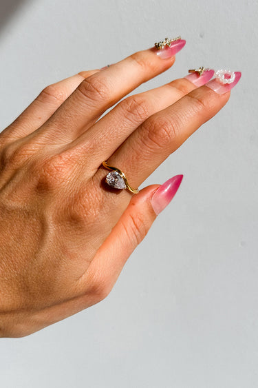 TEARDROP DIAMOND RING 18K GOLD PVD - STUDIO JO STORE